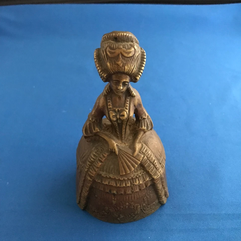 Large Victorian Heavy Brass Hand Bell featuring Crinoline Lady - Image 4 of 4