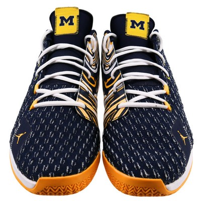 Nike Air Jordan CP3 XII Michigan Wolverines Home