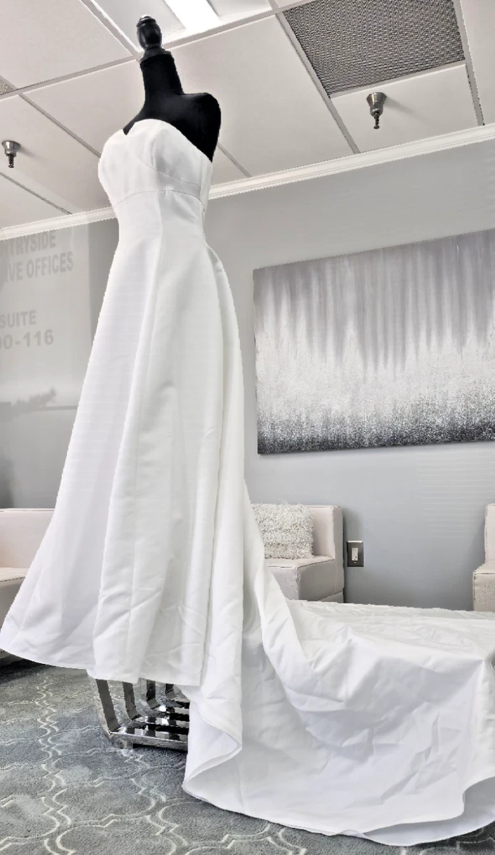 open lace back dress A-Line Strapless Pleated Sleek Satin Elegant Wedding Dress with Train main image 0