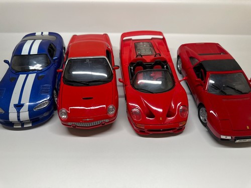 Maisto Maßstab 1:18 Modellautos Konvolut 4 Stück