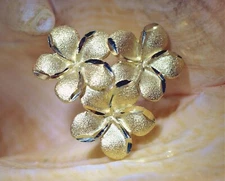 20MM SOLID 14K YELLOW GOLD DC MATTED HAWAIIAN 3 PLUMERIA FLOWER SLIDE PENDANT #M