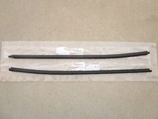 07-17 TOYOTA TUNDRA 2D CAB FRONT LEFT & RIGHT DOOR BELT MOLDING WEATHERSTRIP NEW