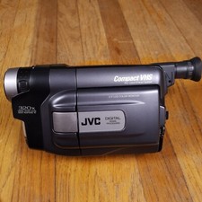 JVC GR-AXM310U Black 2.5" 270 Rotating LCD 320X Digital Hyper Zoom Camcorder