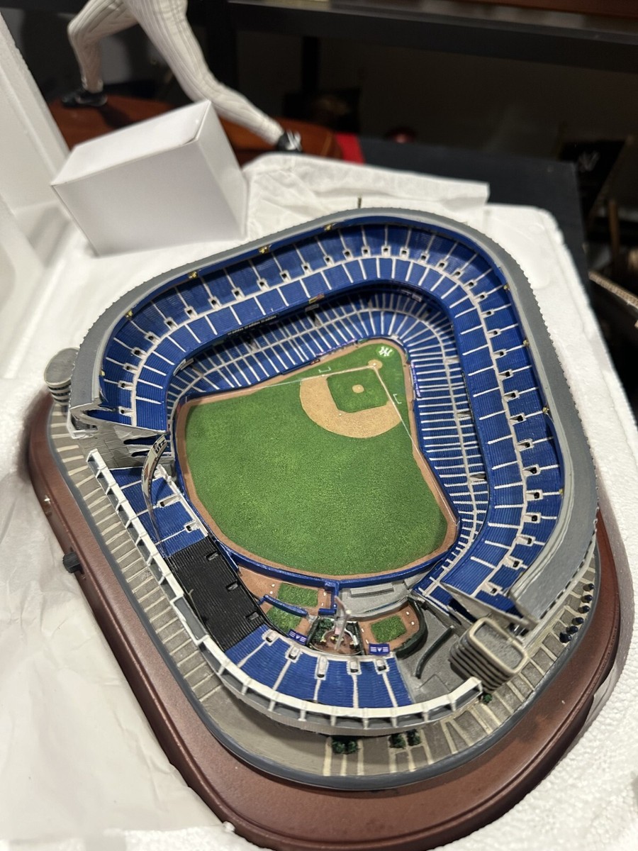 The Danbury Mint Night Game At Yankee Stadium brand new | eBay