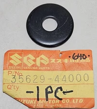 1 NOS Suzuki GS GS550/GS550E/GS425/GS400/400X Turn Signal Lamp Cap Washer OEM