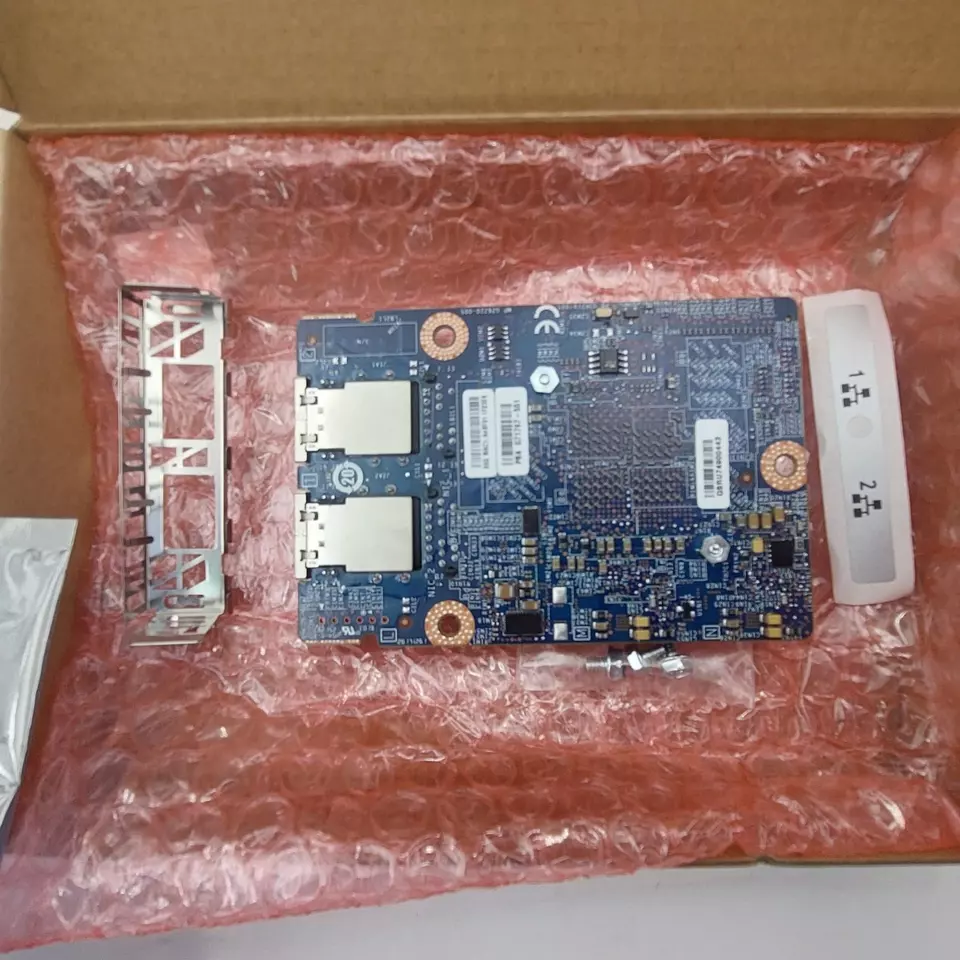 Intel AXX10GBTWLHW3 Dual RJ-45 port 10GBASE-T IO Module - Image 3 of 4