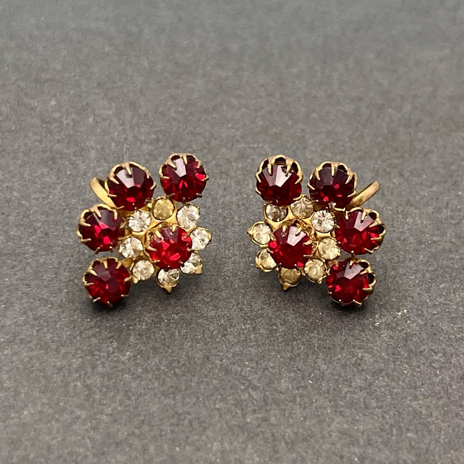 Antique Ruby Rhinestone Cluster Earrings - Screwb… - image 4