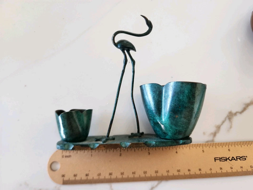 🕯️ Vintage Metal Bird & Flower Candle Holder – Green Patina – Rustic Home Decor - Image 3 of 4