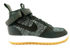 lunar force 1 flyknit