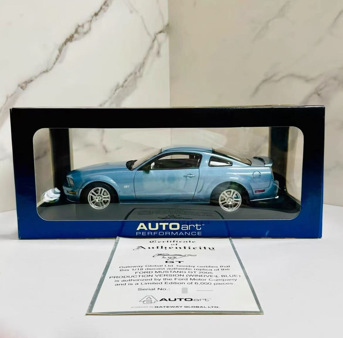 SUPER RARE* Autoart 1/18 Ford Mustang GT 2005 Windveil Blue
