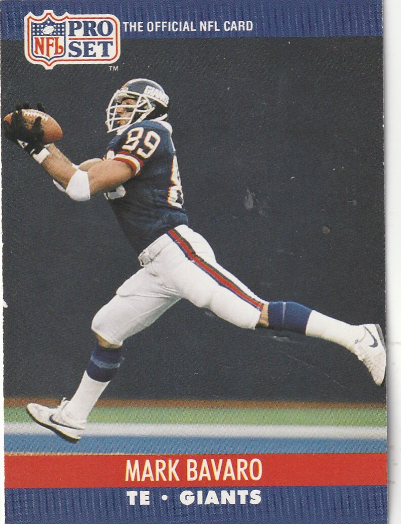 FREE SHIPPING-MINT-1990 Pro Set Mark Bavaro #592 PLUS GIANTS BONUS CARDS