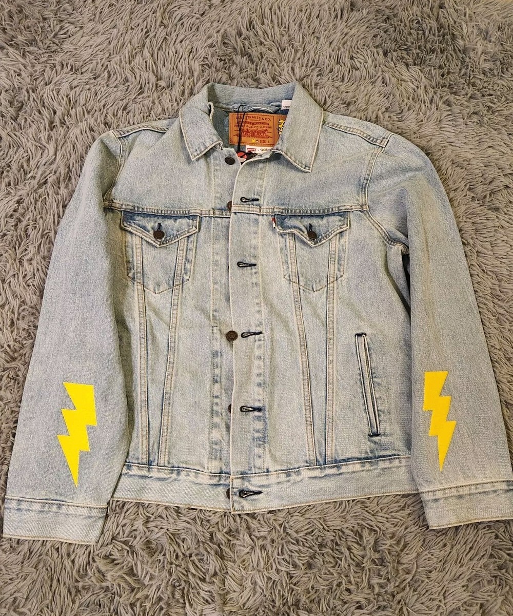 Levis x Pokémon Trucker Jacket Lサイズ LEVI'S® X POKÉMON VINTAGE FIT TRUCKER JACKET – Pit-a-Pats.com