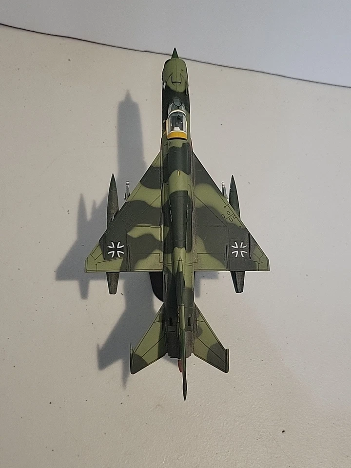 Hobby Master Air Power Series escala 1:72 alemán MIG-21 MF JG-1 diciembre 1990 #HA0104 Foto 3 de 4