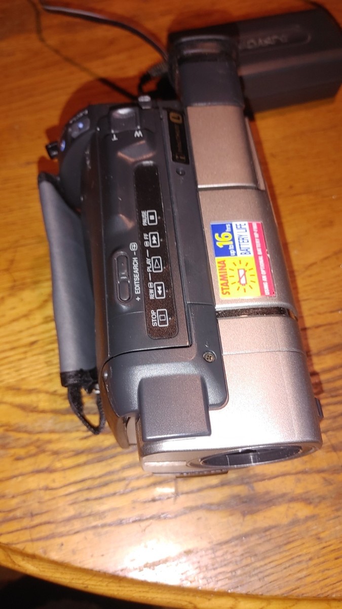 Sony Handycam CCD-TR517 8mm Analog Camcorder for sale online