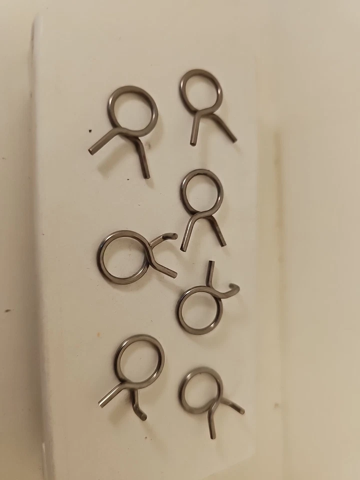 New Lot Of 7 552199 Clamp, Hose 1973 Johnson Model 85ESL73M Boat Part - Image 3 of 3