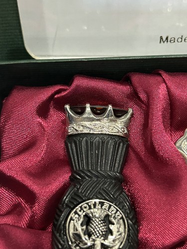 New Scottish Thistle Clan Crest Pewter Gift Set - Sgian Dubh, Kilt Pin, Buckle - Picture 11 of 14