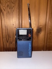 SONY Watchman Black White TV AM/FM VHF UHF Stereo FD-20A FOR PARTS REPAIR
