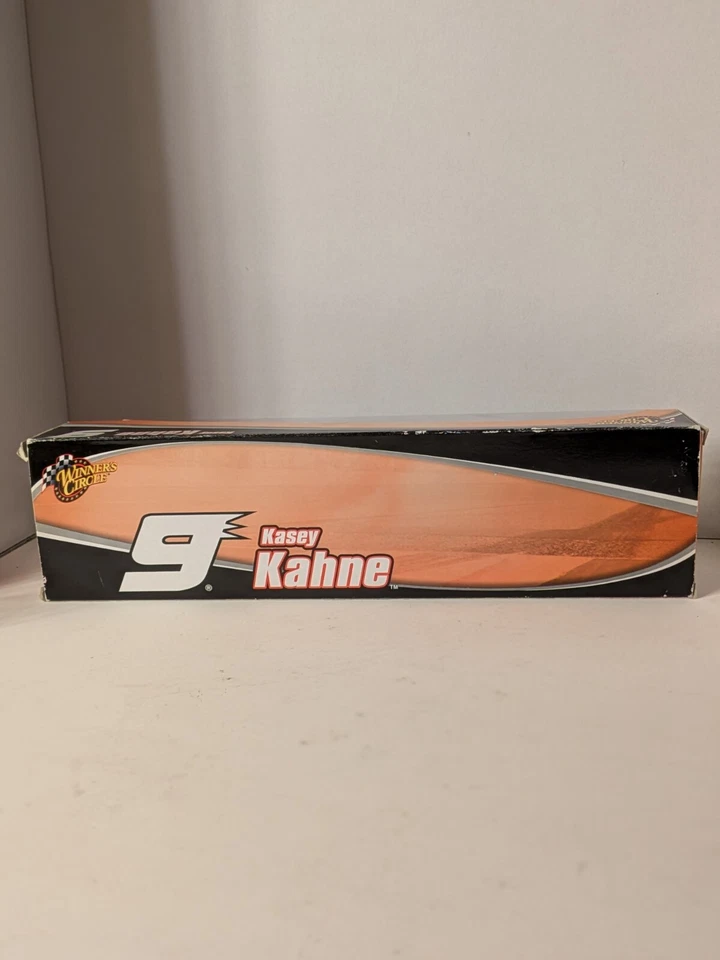 NASCAR Winners Circle Diecast Truck # 9 KASEY KAHNE 1:64 TRAILER RIG NIB 2004 - Image 4 of 4