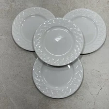 Oneida Picnic Set Of (4)  6” White Bread And Butter Plates Stoneware China