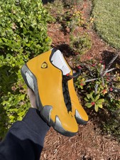 air jordan 14 retro se reverse ferrari
