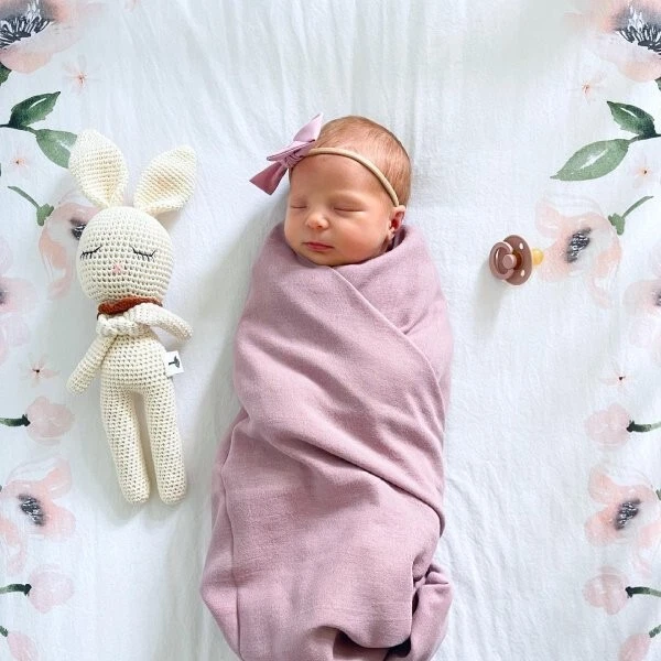 SÁBANA CUNA Pottery Barn bebé niño cama floral vacaciones regalo de Navidad Disney, Foto 4 de 4