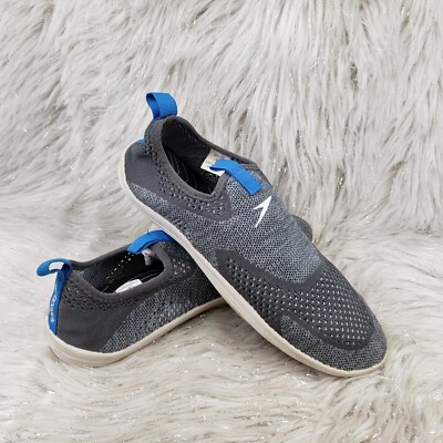 SPEEDO Gray Blue Slip On Water Socks Shoes Pool Deck Womens Size S (7-8) 