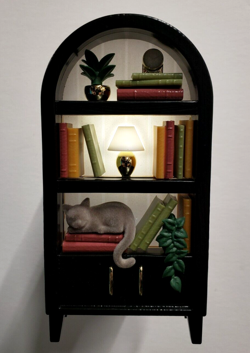 NEW Wow! Bath and Body Works CAT & PLANTS BOOKCASE NIGHTLIGHT
