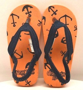 oshkosh flip flops