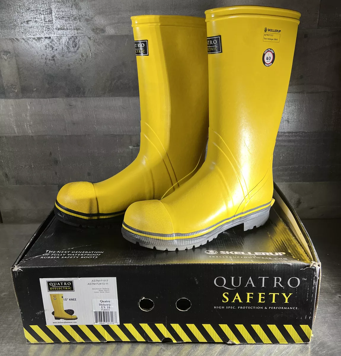 Dielectric top work boots