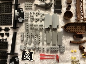 LEGO PIRATES FORBIDDEN ISLAND #6270 COMPLETE SET WITH BOX No Instructions