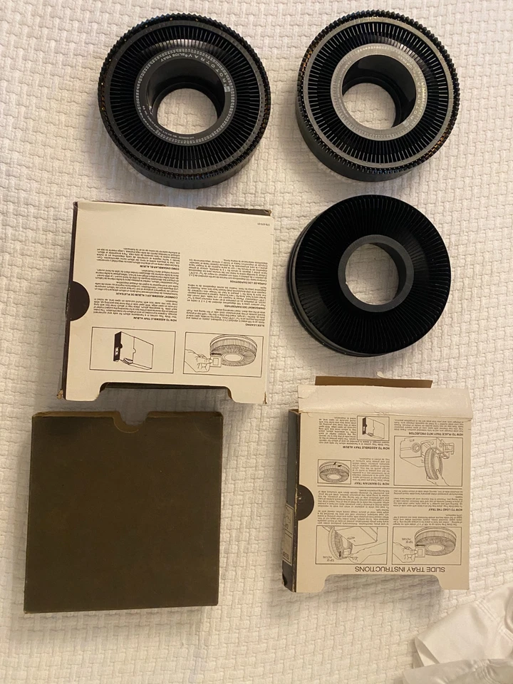 3 GAF Rotary Slide Tray Holds 100 and 2 Bausch and Lomb 40 Slide Trays Each $11. - Image 2 of 4