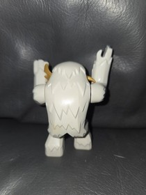 LEGO Wampa Star Wars Minifigure Hoth Wampa Cave 8089 Complete Figure 2009 Gold