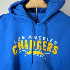 NFL Team Apparel Men's Los Angeles Chargers Pullover Hoodie Blue Size Large