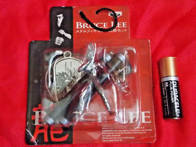 Banpresto Bruce Lee Metall MASKOTTCHEN FIGUR (B) PVC NUNCHAKU SCHLÜSSELANHÄNGER ANIME UK  
