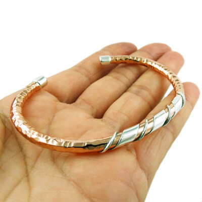 Massive handgehämmerte Kupfer- und 925er Silberarmbandmanschette handgefertigter Schmuck