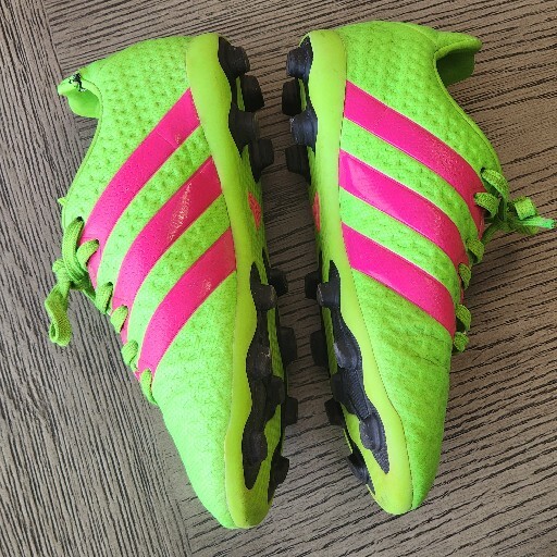 ADIDAS Soccer Cleats SGC 753002 Indoor Green Pink Kids Size 12.5K