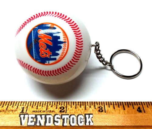 NEW YORK METS KEYCHAIN BALL 2" ROUND LICENSED NEW MLB CHARM PULL - Picture 2 of 2