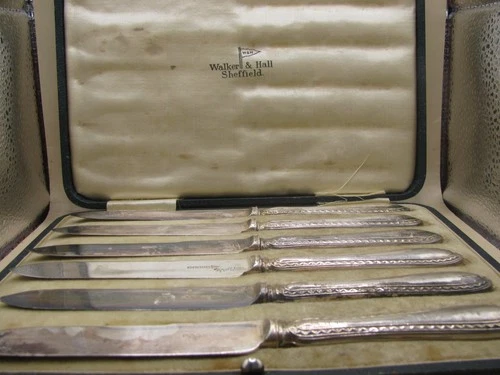 Antique Sterling Silver Cutlery Knives In Case By WALKER & HALL