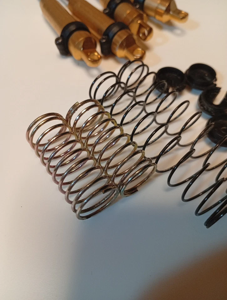 Vintage Kyosho Gold shocks Lazer ZX Optima Ultima - Image 2 of 4