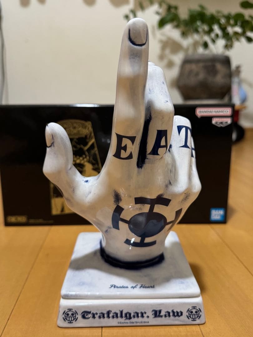 ONE PIECE ROOM INCENSE TRAFALGAR.LAW One Piece Base Shop Limited