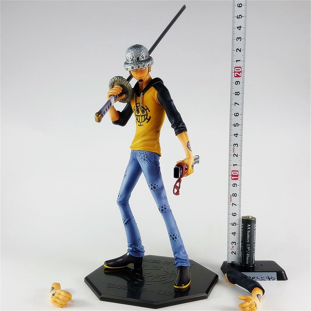 フィギュア TRAFALGAR LAW フィギュア Amazon.com: Bandai One Piece Figuarts ZERO Trafalgar Law