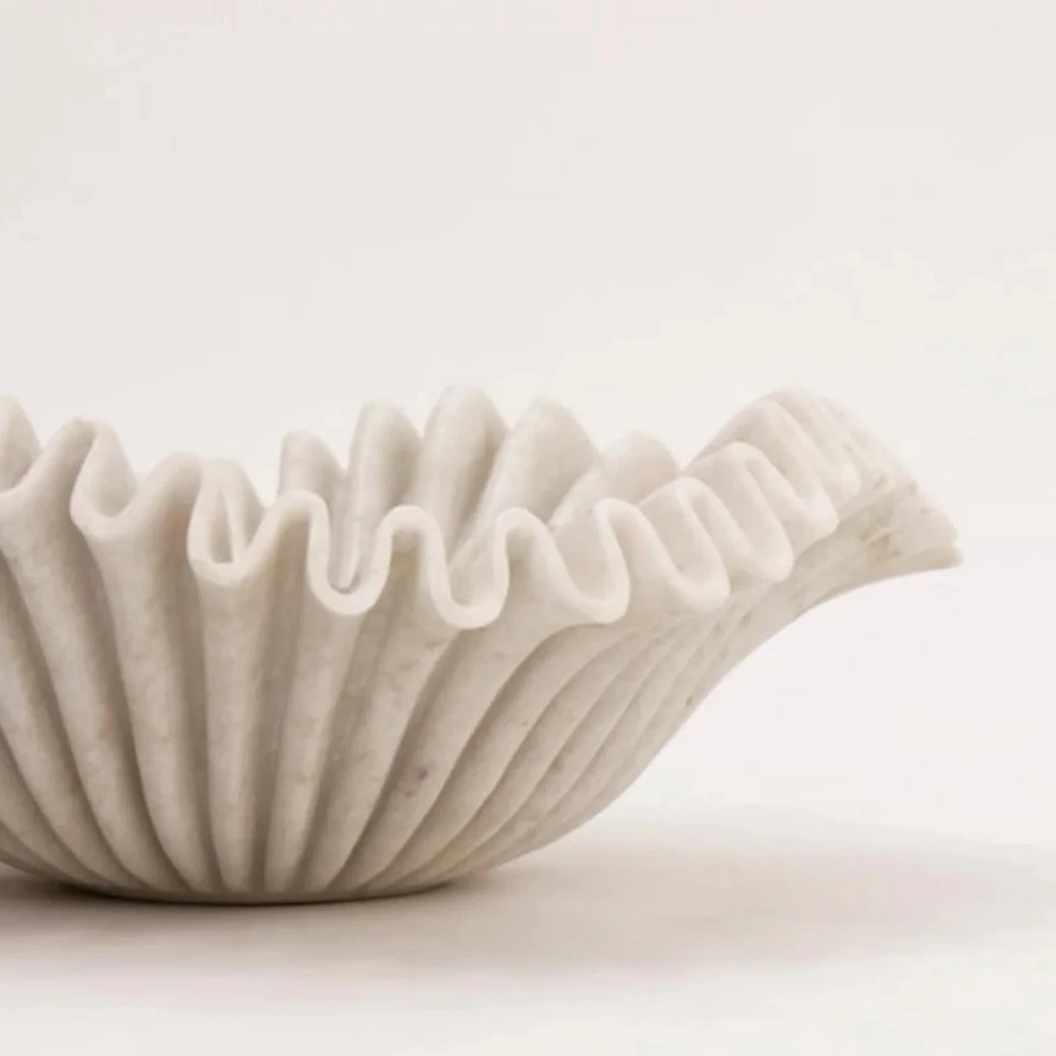 Lavabo artesanal con volantes de mármol - 16 pulgadas Foto 4 de 4