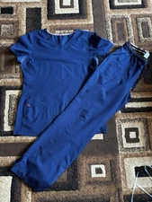 Heartsoul Scrub Set, Unisex - Med