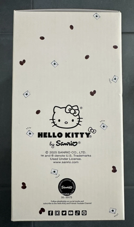 Starbucks Hello Kitty Pelúcia + Caneca com Bow Top Feriado 2025 Lançamento Limitado NOVO - Imagem 4 de 4