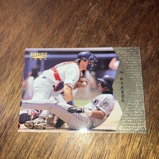MIKE PIAZZA 1997 PINNACLE BASEBALL CARD # 103