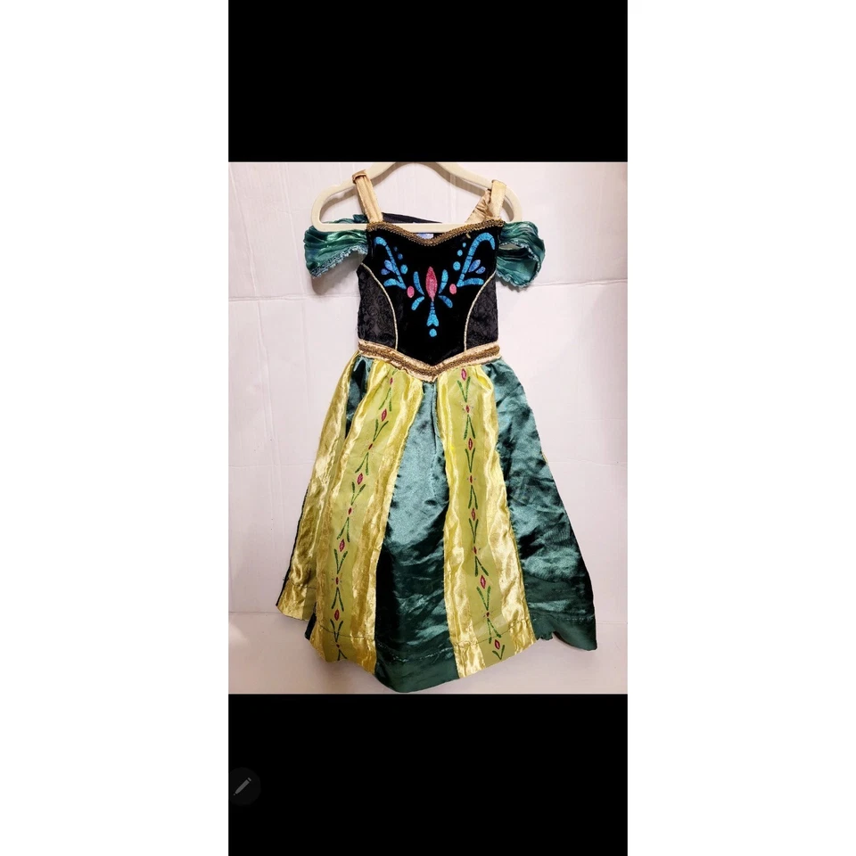 Disney Princess Dresses For Girls 4T Lot Of 10 Princess Dressup Costume - Image 3 of 4