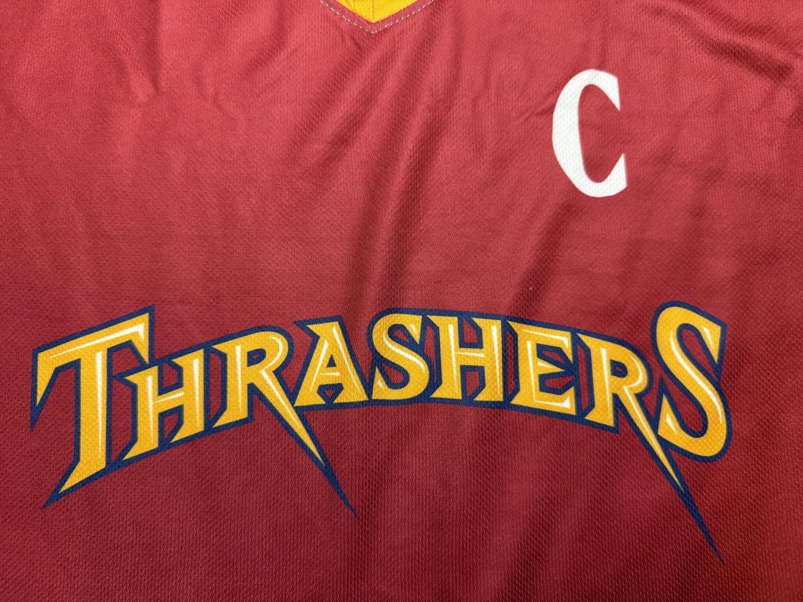 Atlanta Thrashers Hockey Jersey Mens Large Red NHL Hockey Captain C Throwback