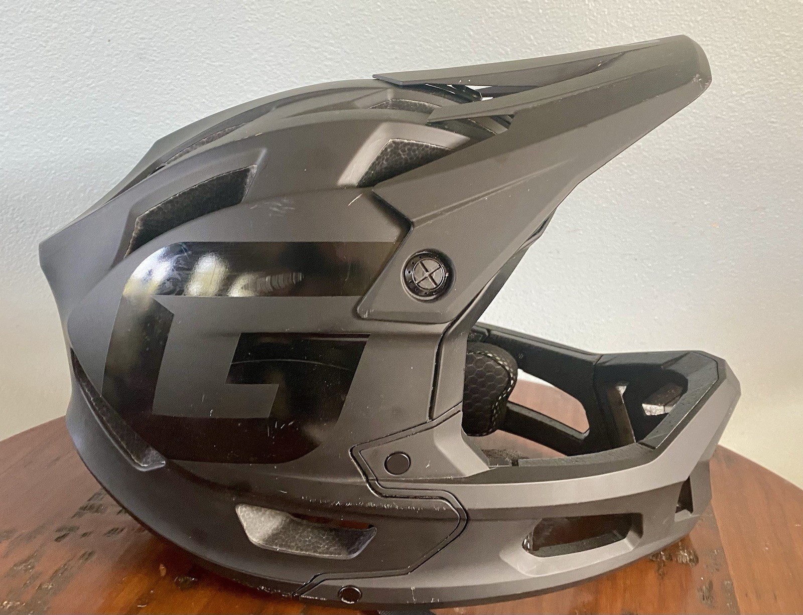 GRYFF Full Face MTB BMX Helmet - V2  Large (59-62cm) - Light