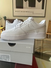 Size 7.5 - Nike Air Force 1 Low 07 White