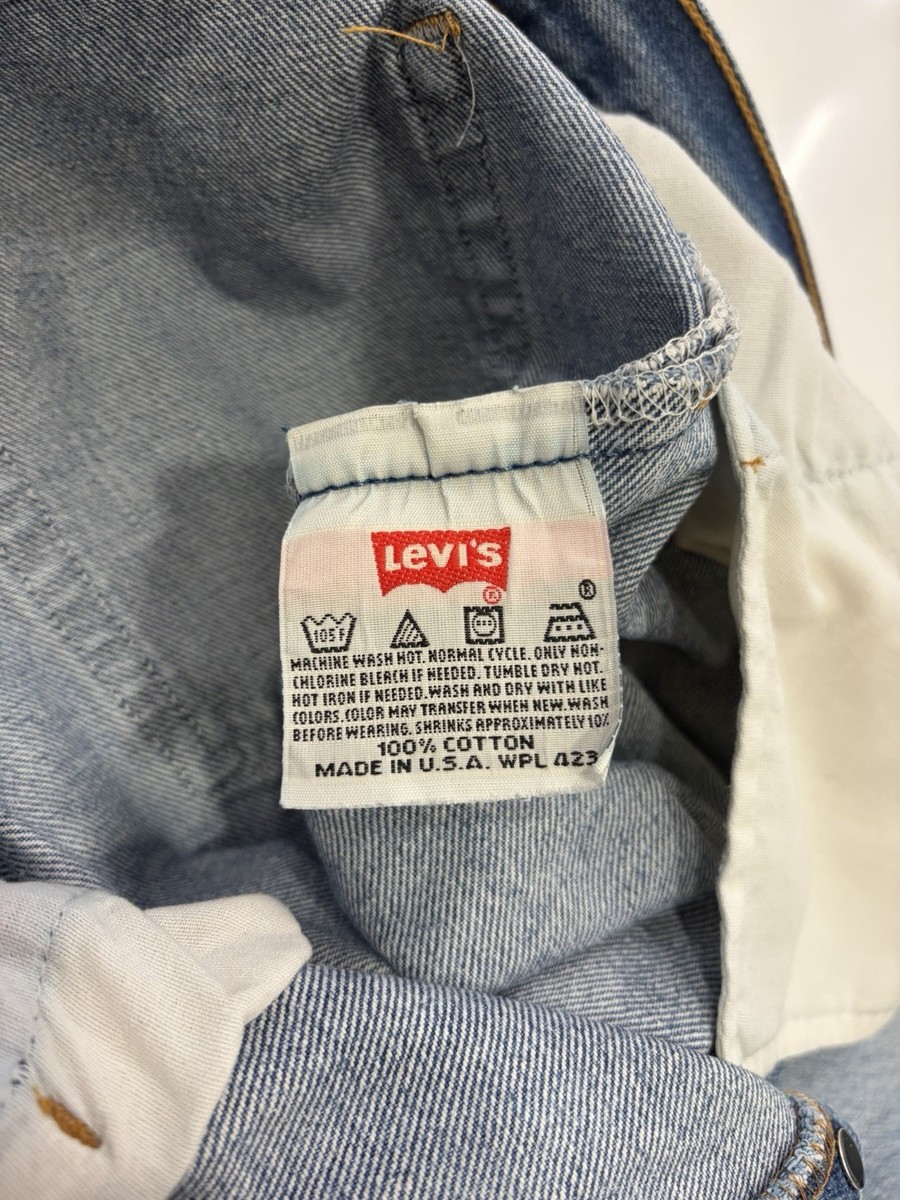 Vintage Y2K Made In USA Levis 501xx Denim Jeans USA Made W32 L28